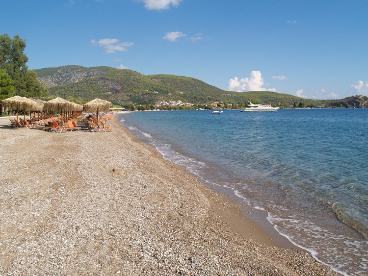 Spiaggia Gialasi