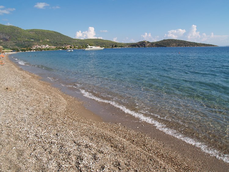 Gialasi beach