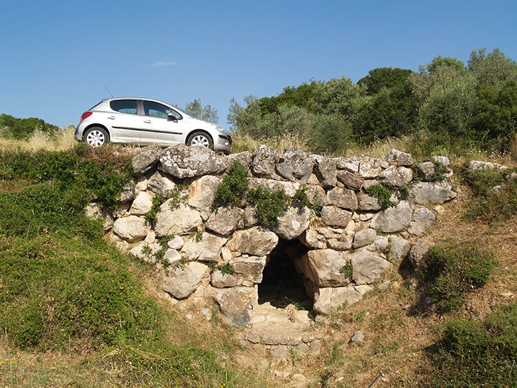 Η γέφυρα της Καζάρμας