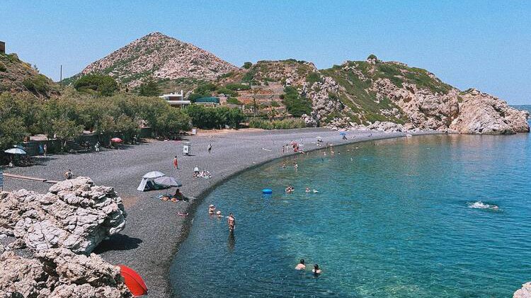 La spiaggia Mavra Volia