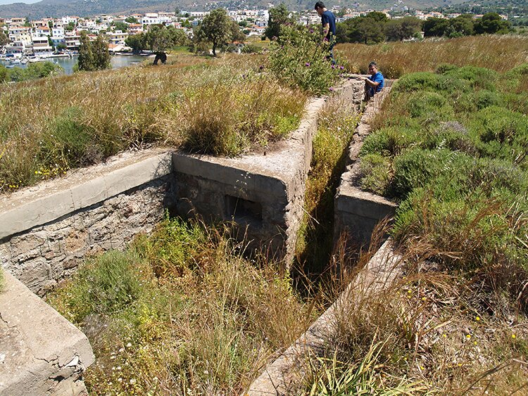 Forts navals Perdika Égine