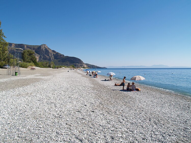 Plaka beach